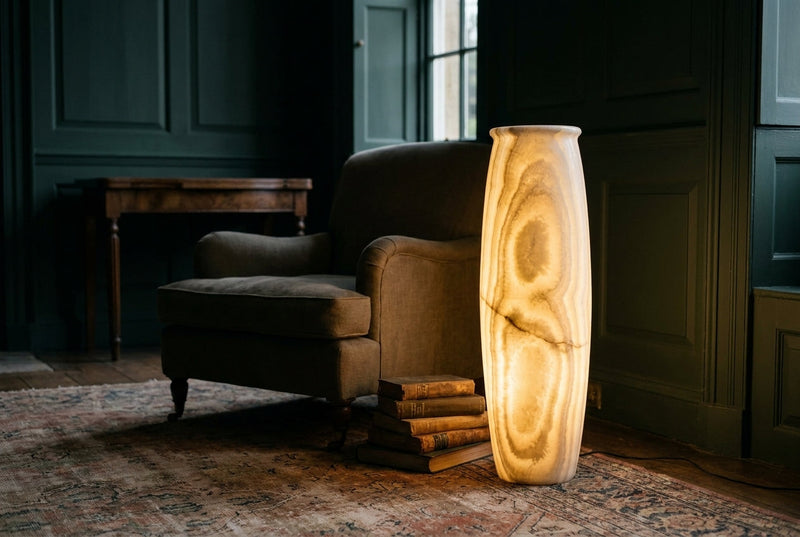 Choosing an alabaster lamp: size, placement and the quality of the light