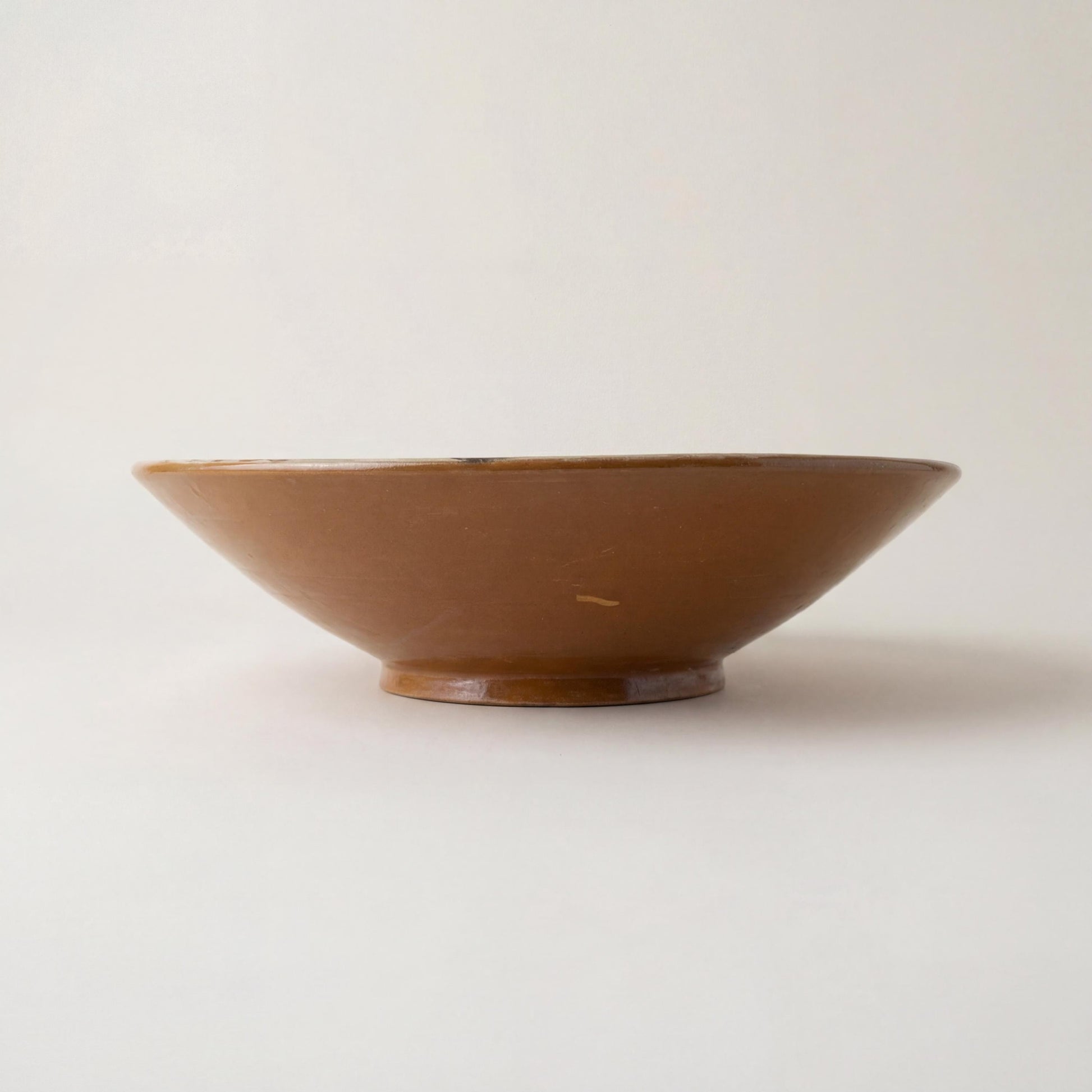 Fayoum pottery Fayoum Ceramic Deep Serving Bowl – Blue & Brown Palm Leaf Pattern – 41cm - side view