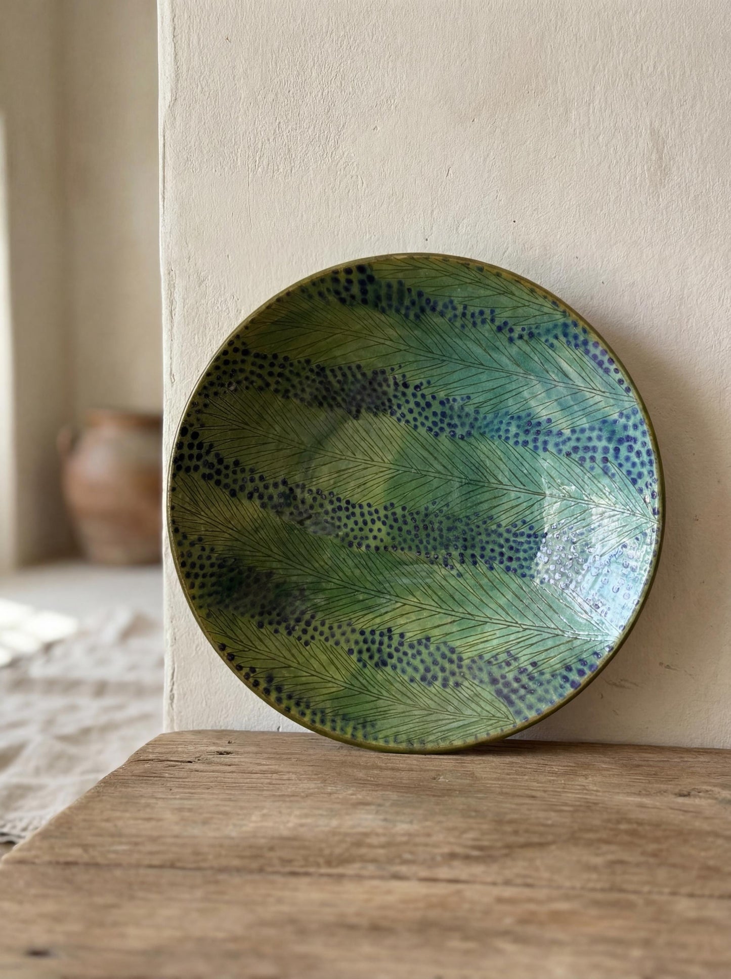 Fayoum pottery Fayoum Handmade Ceramic Serving Bowl – Green Leaf Design – 38 cm - front view