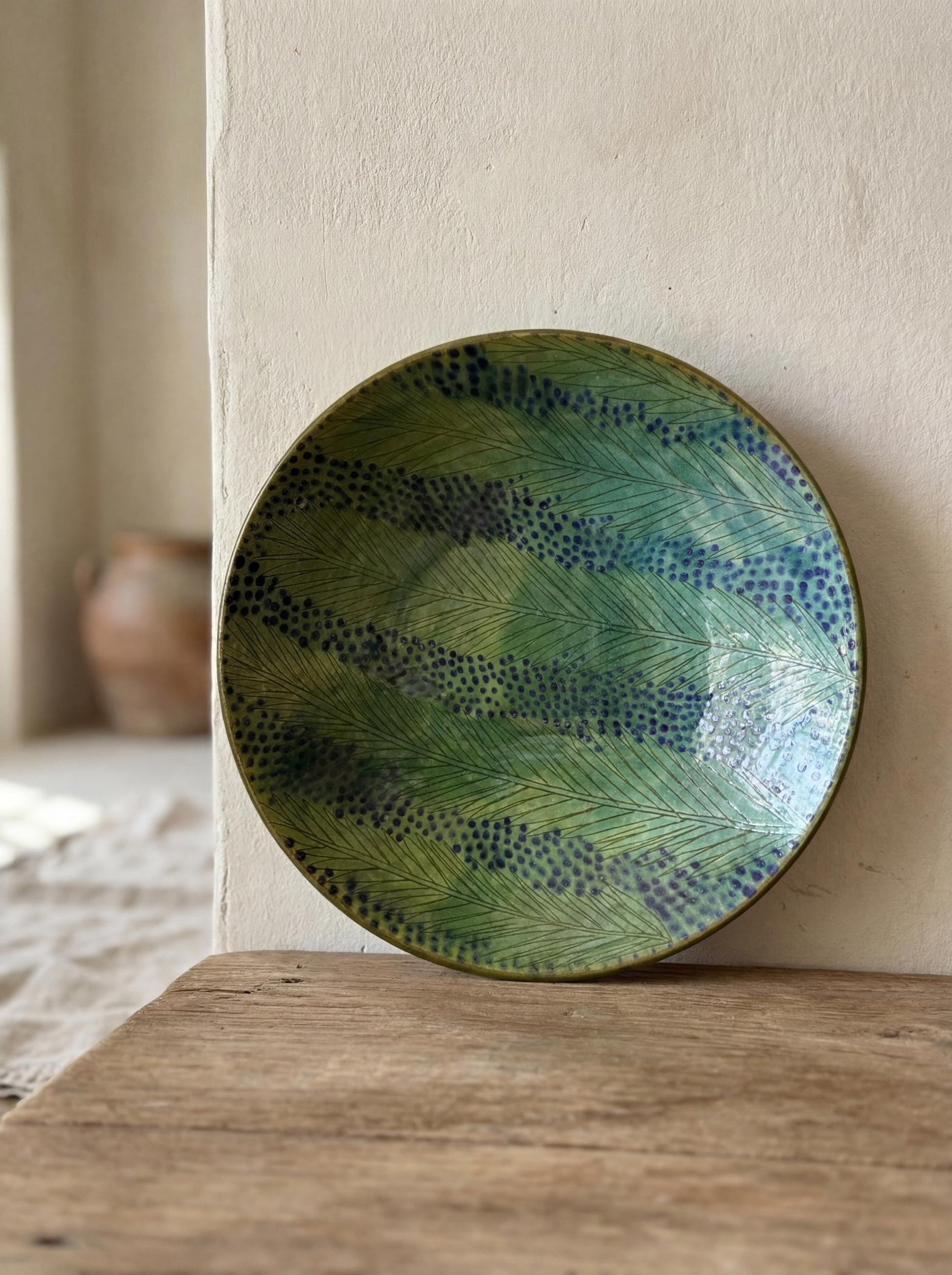 Fayoum pottery Fayoum Handmade Ceramic Serving Bowl – Green Leaf Design – 38 cm - front view