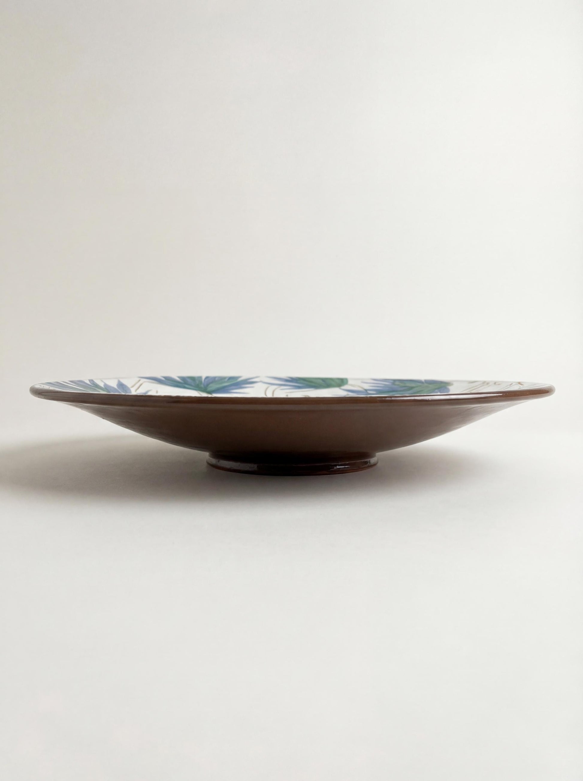 Fayoum pottery Fayoum Ceramic Large Serving Plate – Blue Palm & Gazelle Pattern – 44cm - detail view