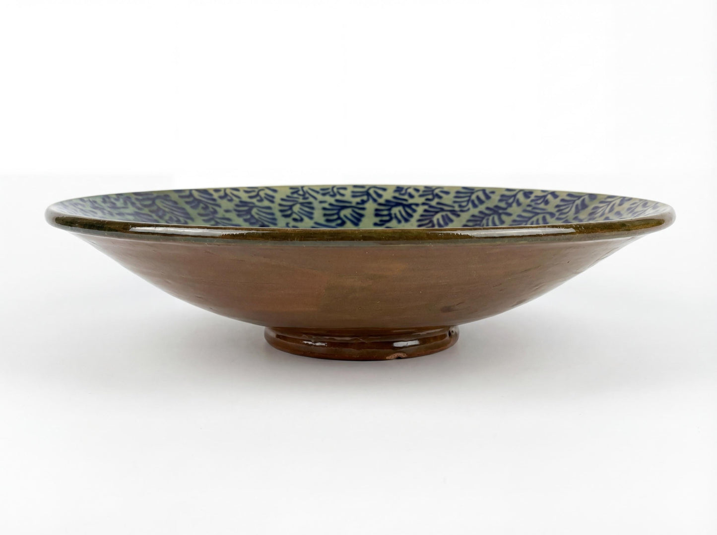 Fayoum pottery Egyptian Fayoum Pottery Serving Bowl – Green & Blue Hand-Painted Ceramic – 37 × 9 cm - detail view