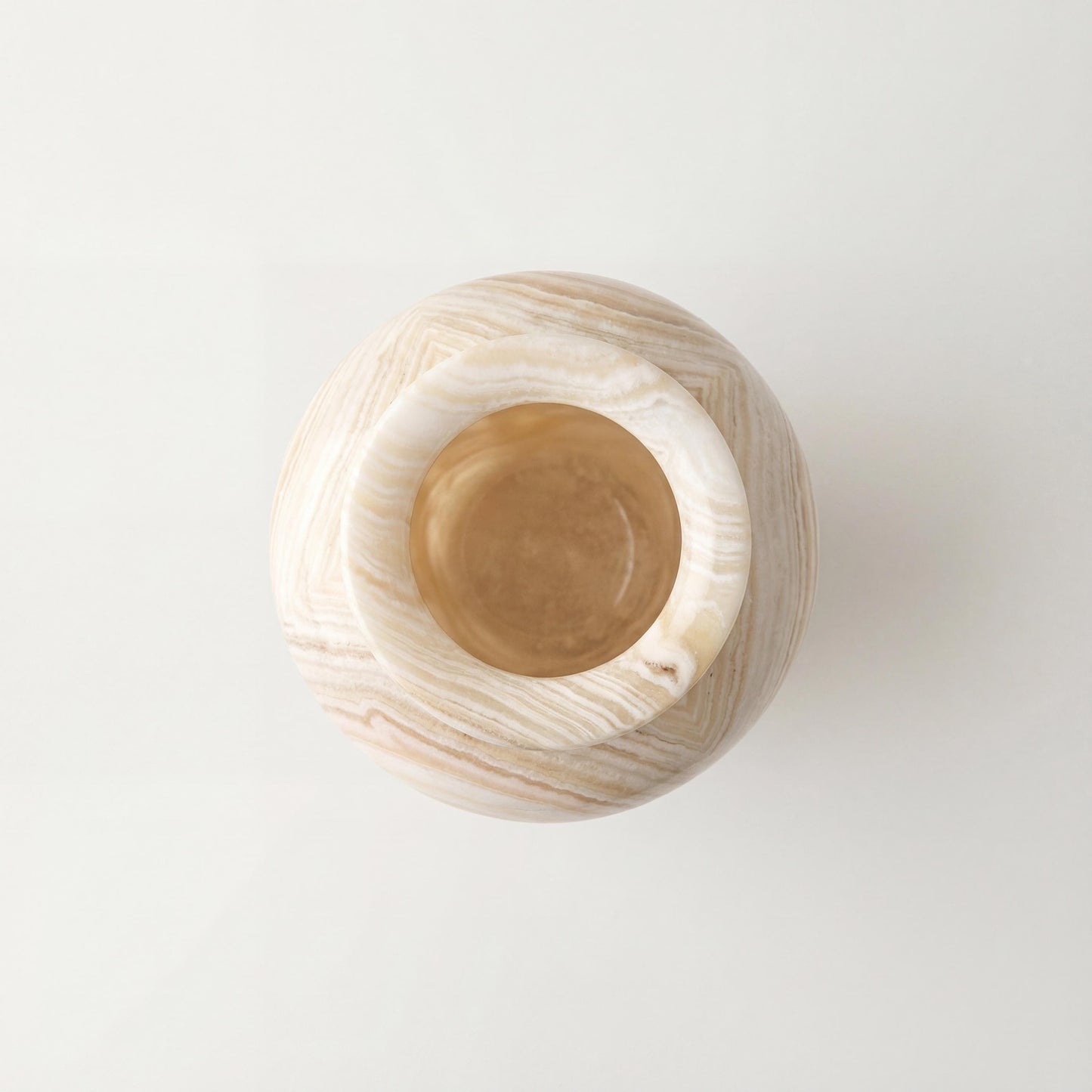 alabaster Large Egyptian Alabaster Table Lamp – Hand-Carved Natural Stone (39 × 23.5 cm) - detail view